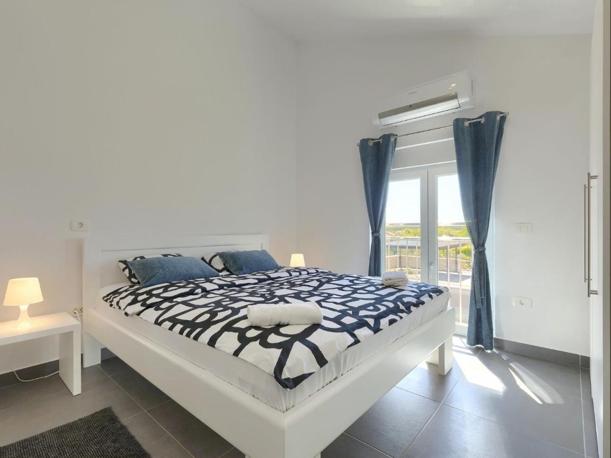 Holiday Home Villa Gocci By Interhome Kmeti Zewnętrze zdjęcie